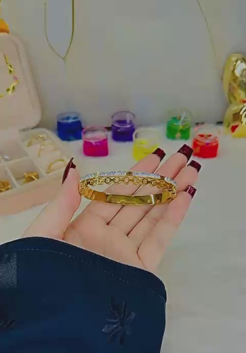 Classic Gold Crystal Cutout Bangle